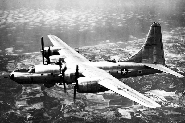 consolidated b-32 dominator