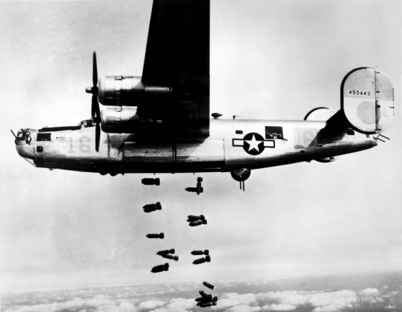 the b-32s design was inspired by the b-29, pictured above