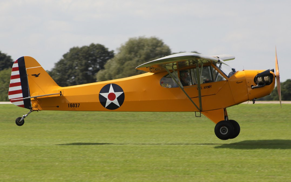 the piper cub uses tail wheel configuration